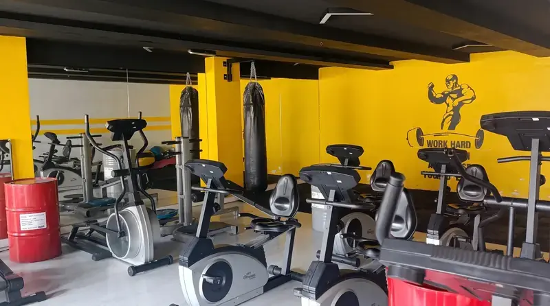 Crunch Fitness Bayrampaşa Stretch ve Mobilite Alanı